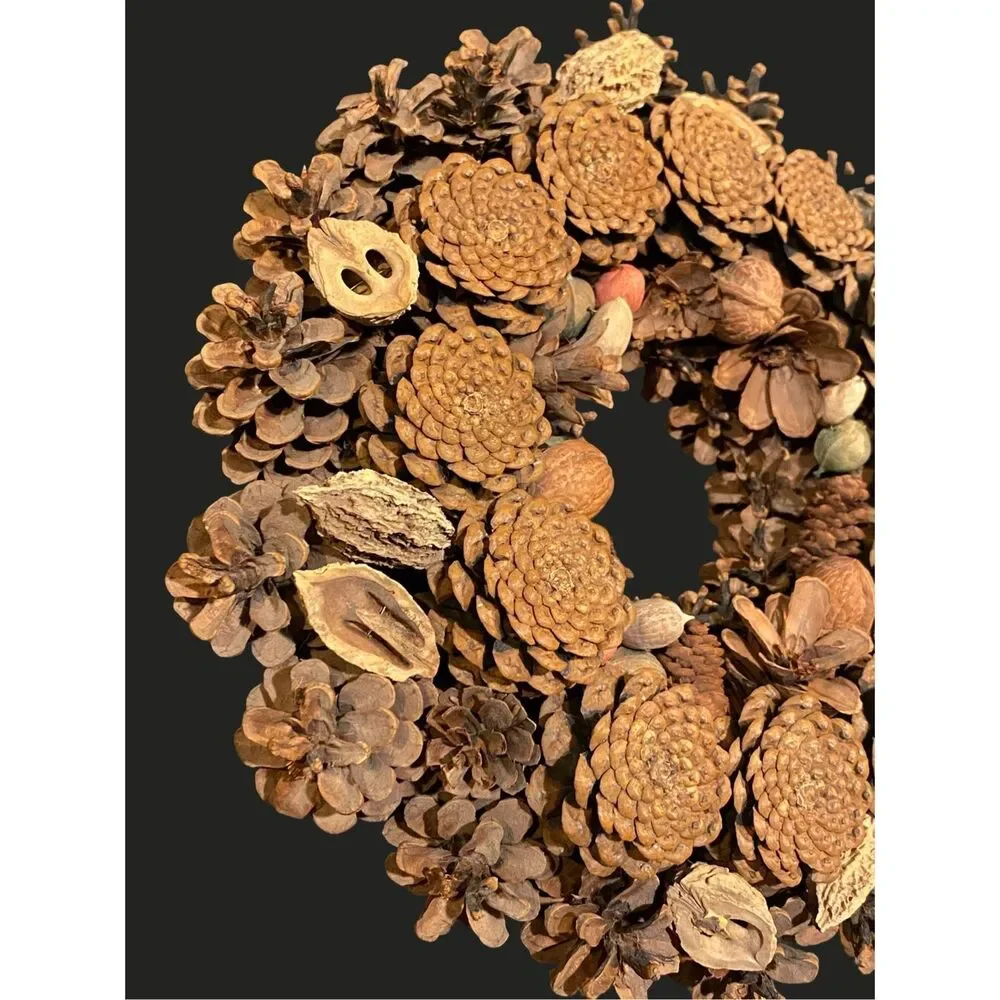 Pinecone Wreath Vintage